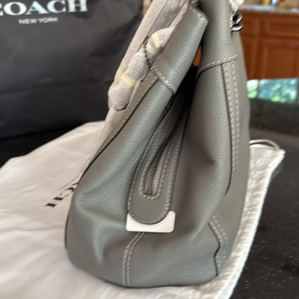 Coach Turnlock Edie Shoulder Bag Dark Heather Gray Pebble Leather New W/Tags - Picture 5 of 16